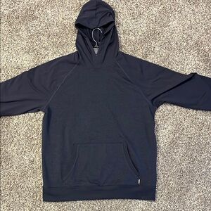 NWOT Men’s Vuori Coronado Hoodie
